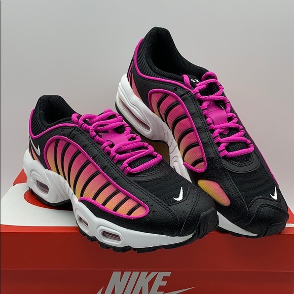 NIKE W AIR MAX TAILWIND IV black/white-pure pink - Picture 16 of 16